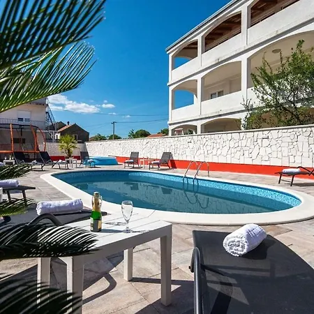 Villa Ancora For 16 Guests * Sveti Filip i Jakov